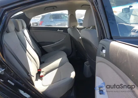 2013 Hyundai Accent Gls z USA, uszkodzony, nr VIN KMHCT4AE8DU569453